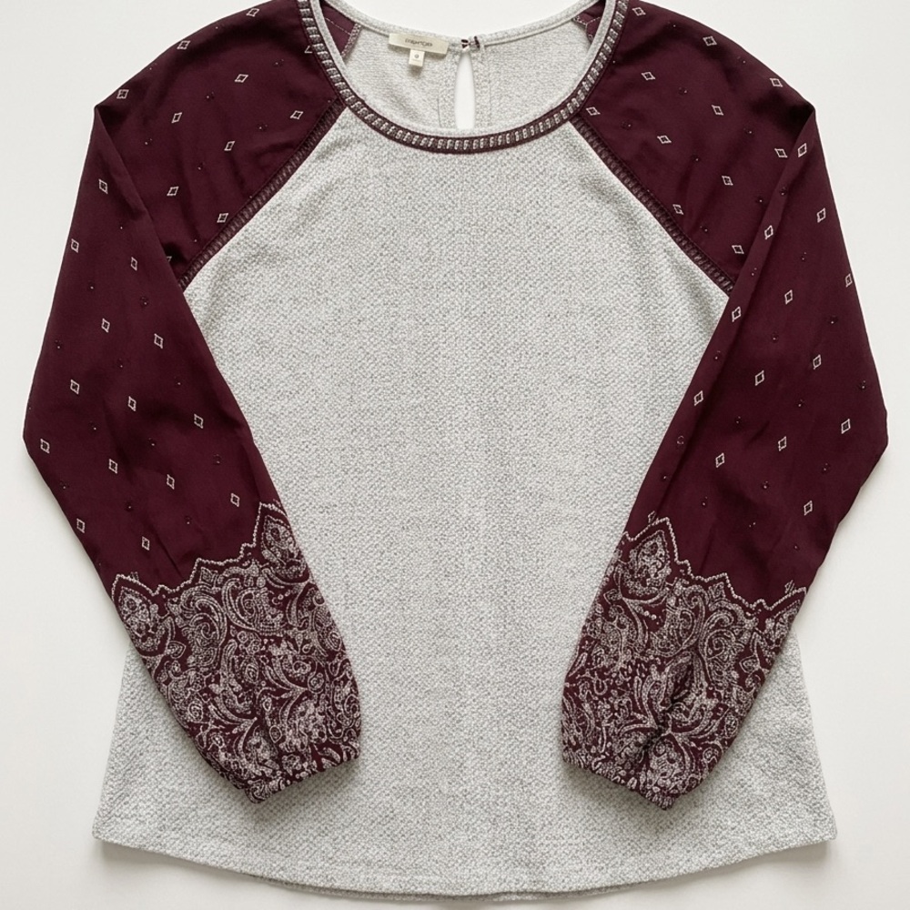 Maurice’s Blouse Women’s Waffle Knit Chiffon Sleeves Purple Paisley Size 1 (2X)